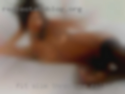 Fit slim happy no car bus threesome rolling in bed only.
