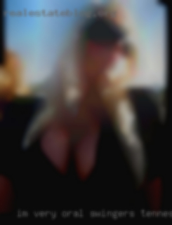 I'm swingers Tennessee VERY oral and  like to have fun.
