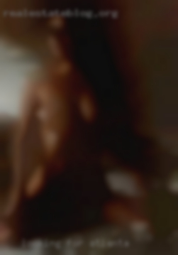 Looking for a submissive play  in Atlanta partner.